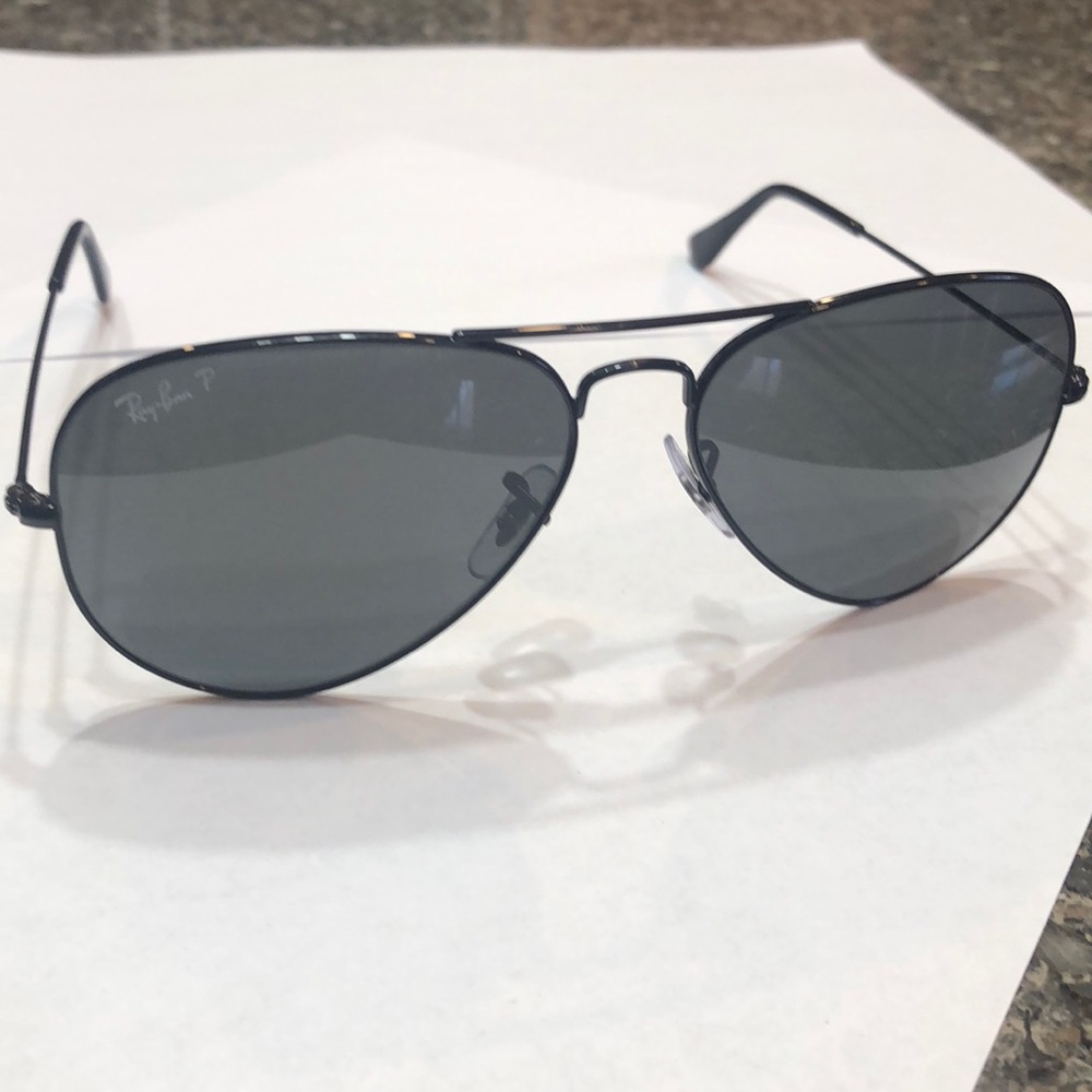 Ray-Ban Aviator Total Black Polarized - NEW